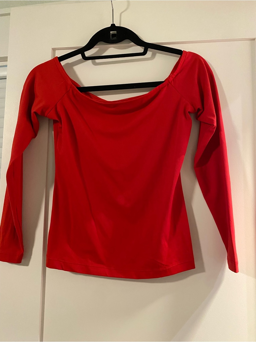 Women’s Red Long-Sleeve Boat Neck Top